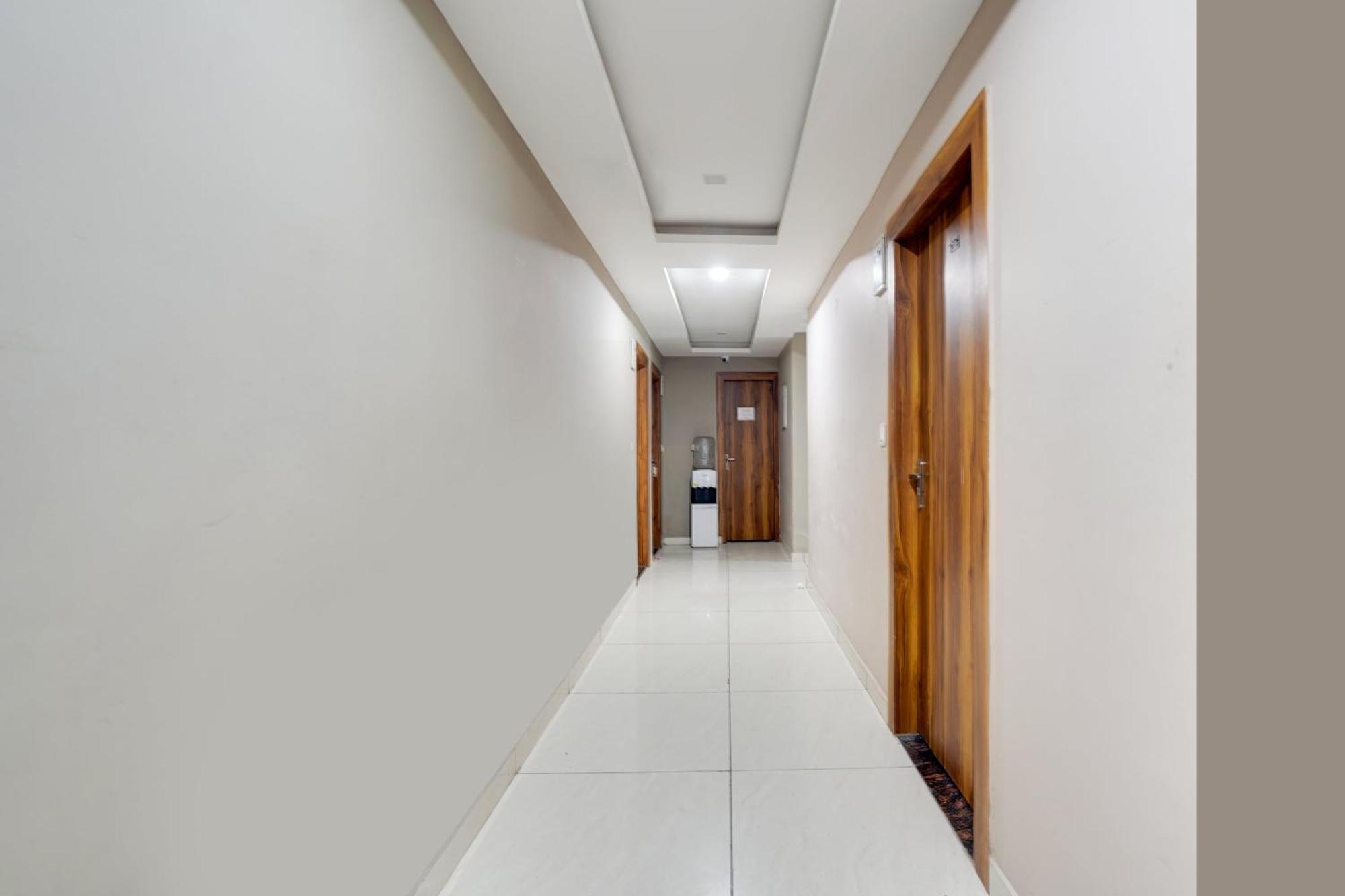 Super Townhouse Tapovan 外观 照片