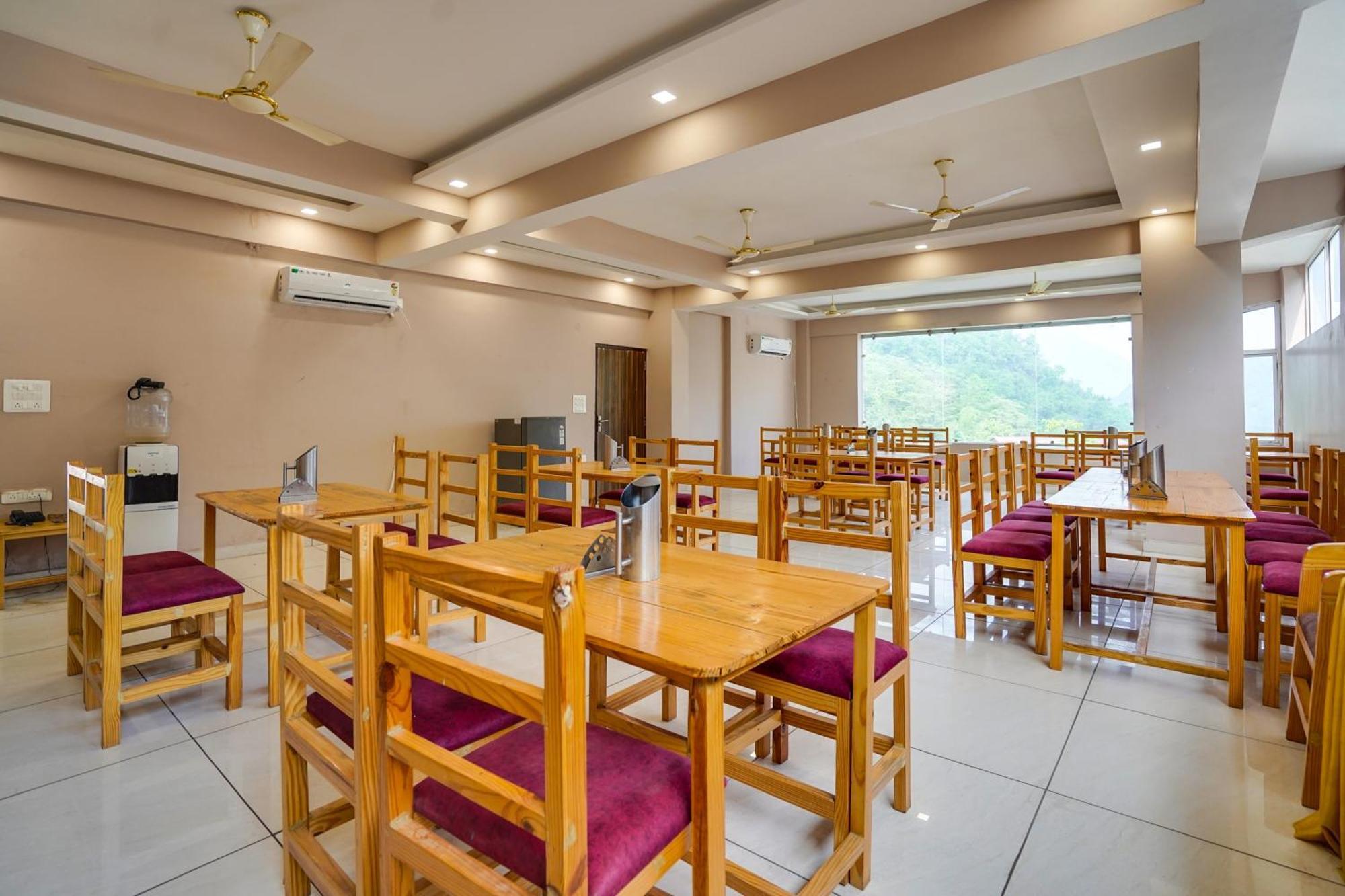 Super Townhouse Tapovan 外观 照片