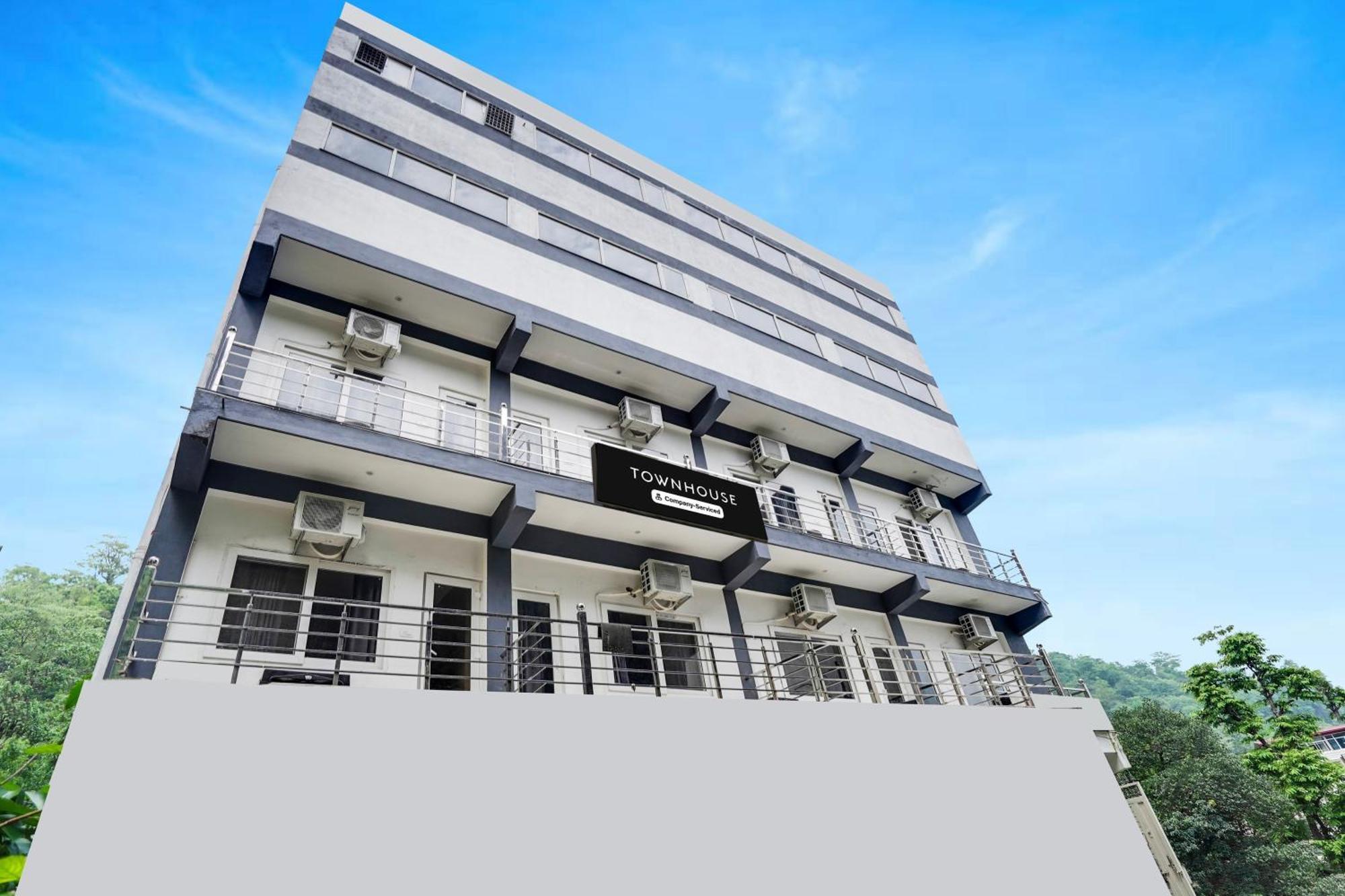 Super Townhouse Tapovan 外观 照片
