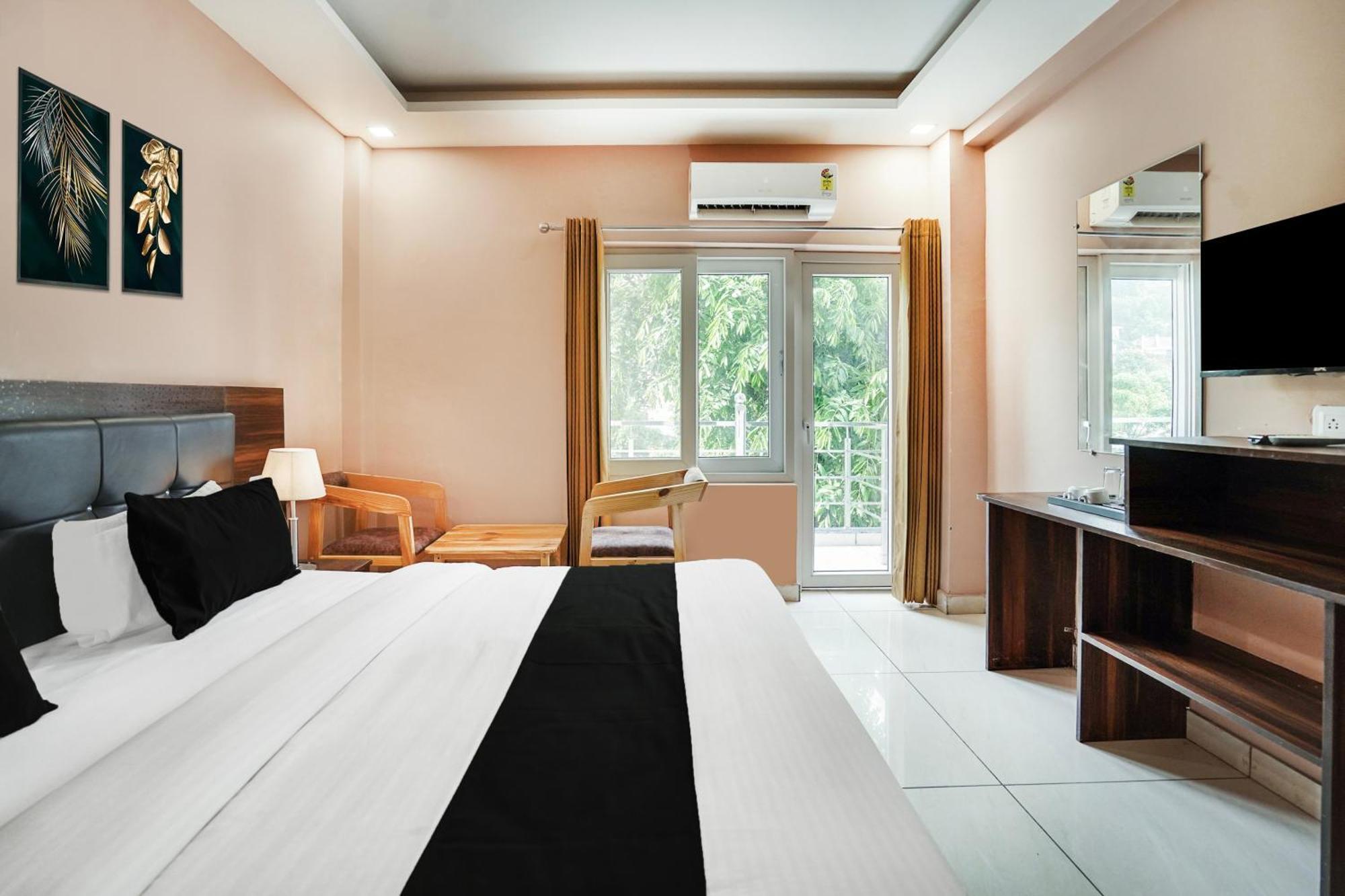 Super Townhouse Tapovan 外观 照片