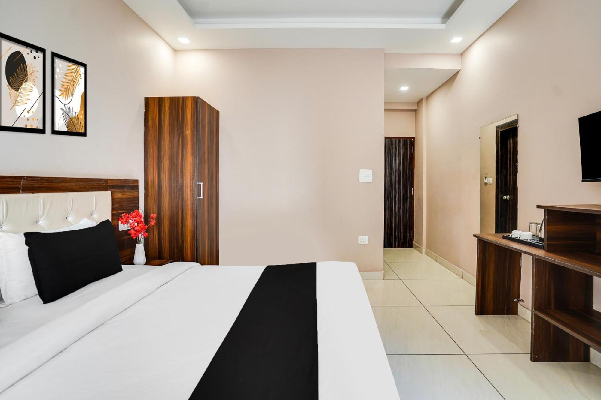 Super Townhouse Tapovan 外观 照片